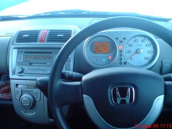 2004 Honda Life Photos