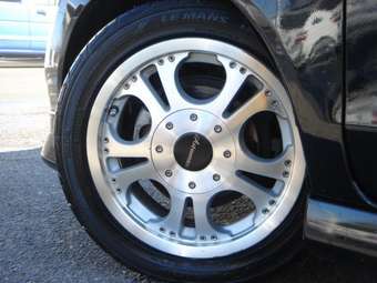 2005 Honda Life Pictures