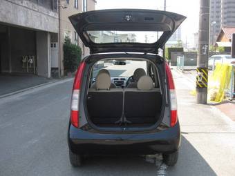 2005 Honda Life Photos