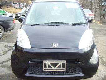 2005 Honda Life Pictures