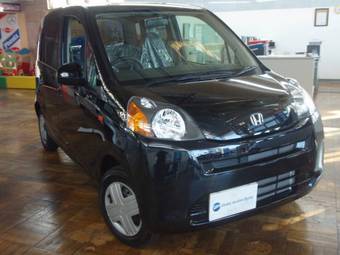 2009 Honda Life Photos