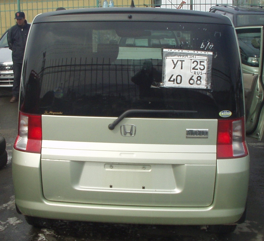 2001 Honda Mobilio Pictures