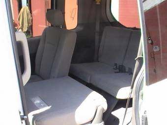 2001 Honda Mobilio Images