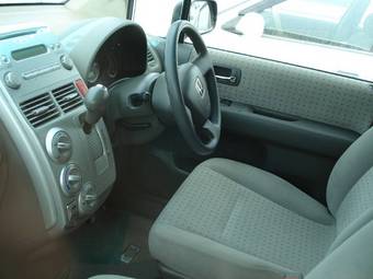 2001 Honda Mobilio Photos