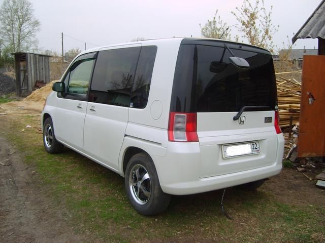 2002 Honda Mobilio