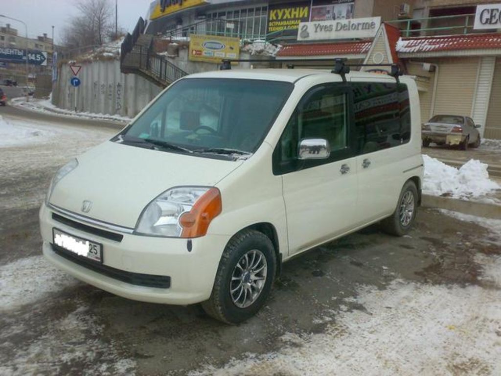 2002 Honda Mobilio