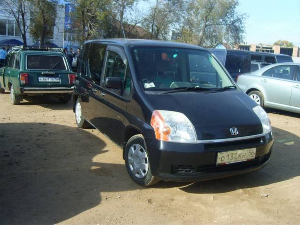 2002 Honda Mobilio