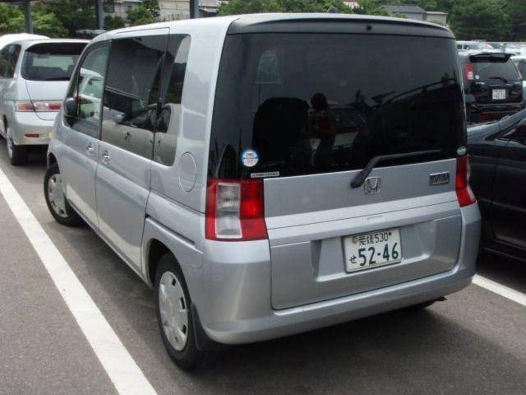 2002 Honda Mobilio