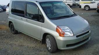 2002 Honda Mobilio Pictures