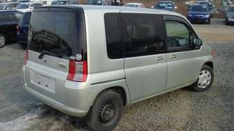 2002 Honda Mobilio Pictures