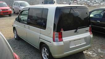 2002 Honda Mobilio Pictures