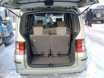 2002 Honda Mobilio Photos