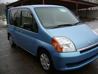 2002 Honda Mobilio Photos