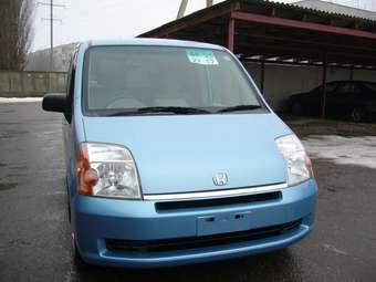 2002 Honda Mobilio Pictures