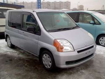 2002 Honda Mobilio Pictures
