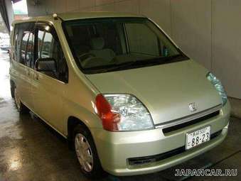 2002 Honda Mobilio Photos