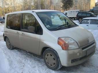 2002 Honda Mobilio Pictures