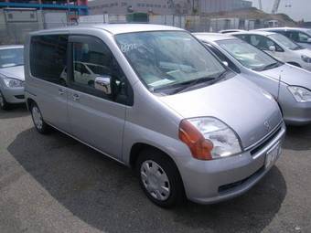 2002 Honda Mobilio Images