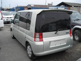 2002 Honda Mobilio Photos