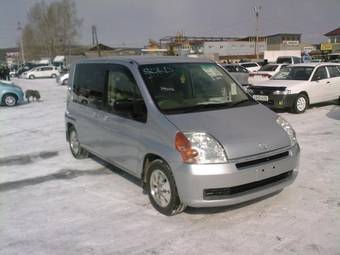 2002 Honda Mobilio Photos