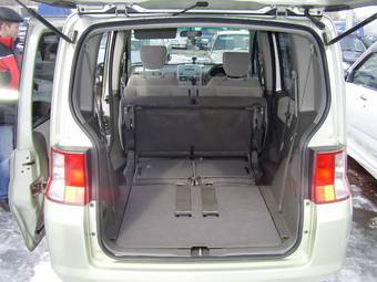 2002 Honda Mobilio Photos
