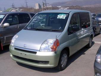 2002 Honda Mobilio Pictures