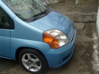 2002 Honda Mobilio Pics