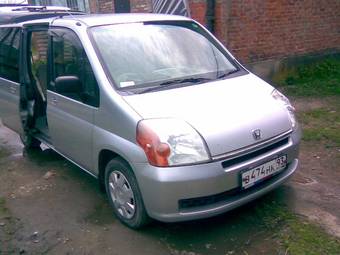 2002 Honda Mobilio Photos