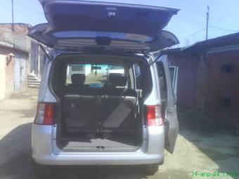 2002 Honda Mobilio Pictures