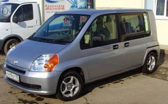 2002 Honda Mobilio Photos