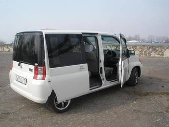2002 Honda Mobilio Pictures