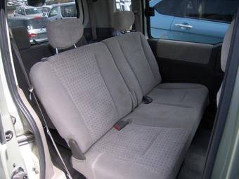 2002 Honda Mobilio Images