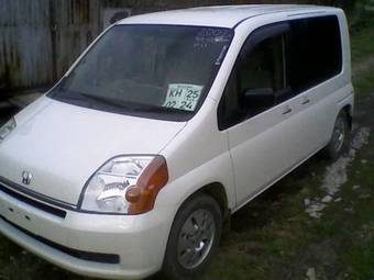 2002 Honda Mobilio Photos