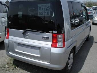 2002 Honda Mobilio Photos
