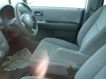 2002 Honda Mobilio Photos