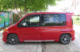 2002 Honda Mobilio Pictures