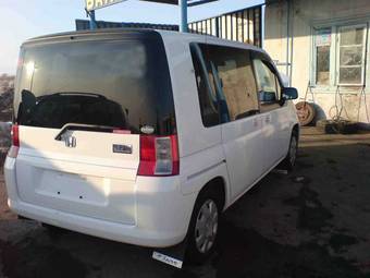 2002 Honda Mobilio Pictures