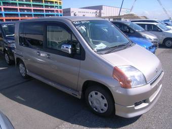 2002 Honda Mobilio Pictures
