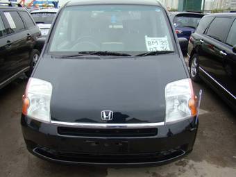 2002 Honda Mobilio Pictures