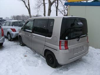 2002 Honda Mobilio Photos