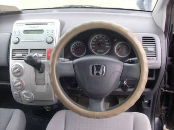 2002 Honda Mobilio Images