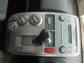 2002 Honda Mobilio Pics