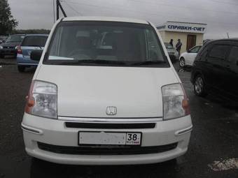 2002 Honda Mobilio Photos
