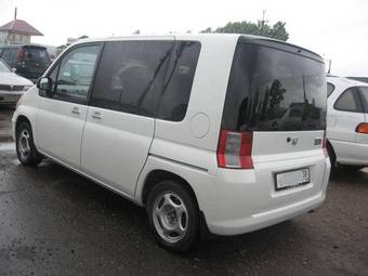 2002 Honda Mobilio Photos