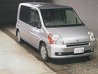 2002 Honda Mobilio Pictures