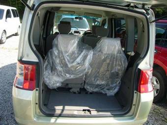 2002 Honda Mobilio Photos