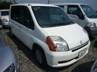 2002 Honda Mobilio Photos