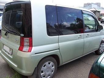 2002 Honda Mobilio Images