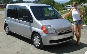 2002 Honda Mobilio Photos