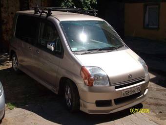 2002 Honda Mobilio Pics